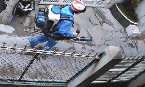 Buổi cà phê sáng định mệnh, lây Covid-19 cho cả nhà